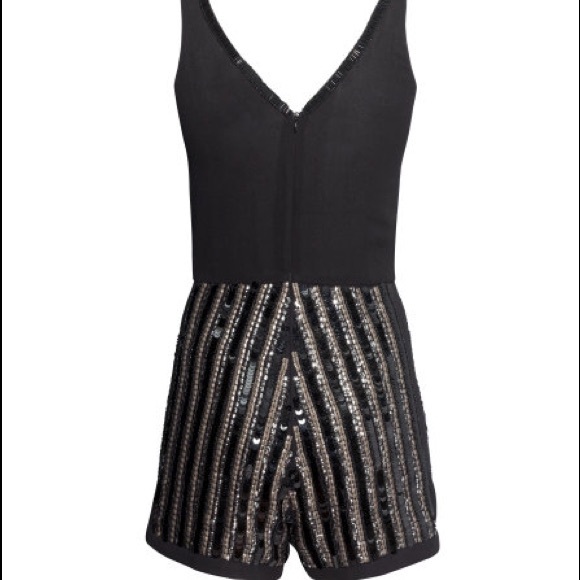 H&M beautiful black gold sequin beaded jumpsuit romper XS - Picture 3 of 4